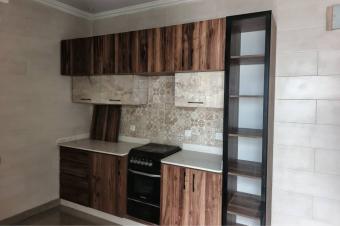 Parcelle  Bumbu 7 sur 15m 92.000  discuter